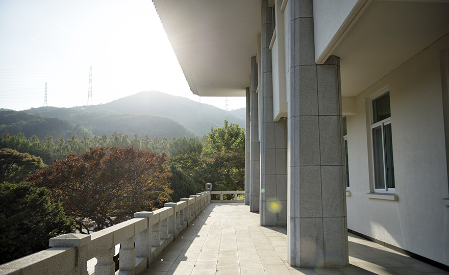 한국학도서관 전경