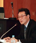 저자 사진