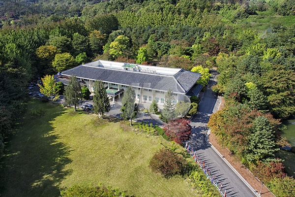 한국학대학원 전경