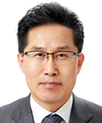 저자 사진